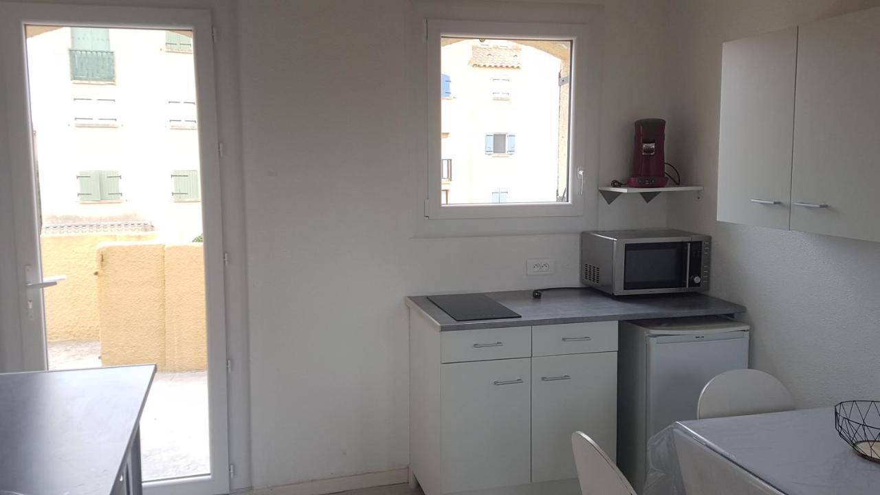 Appartement T2 Avec Cabine A St Pierre La Mer Fleury  Exterior photo